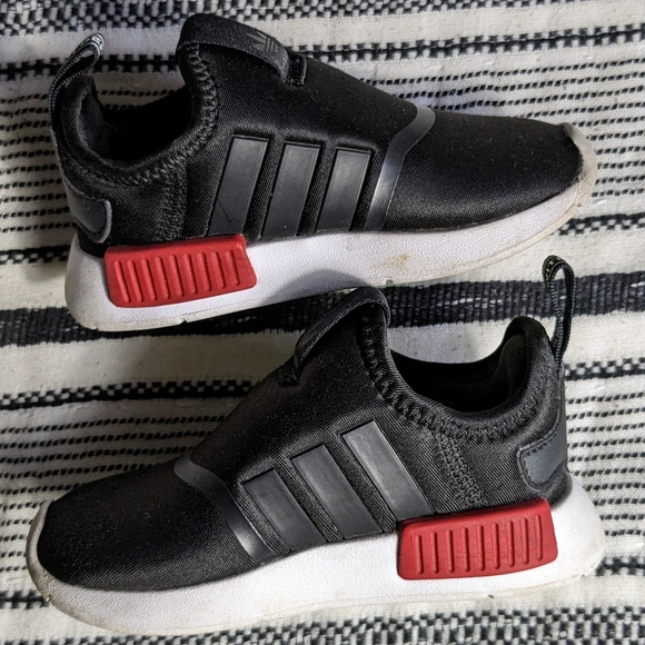 Sneakers - Picture 2 of 2